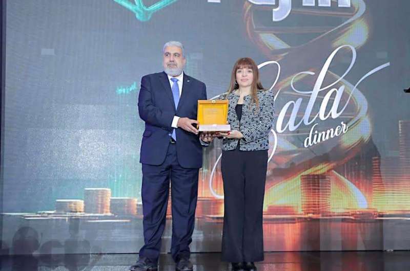 جوائز البنك الأهلي