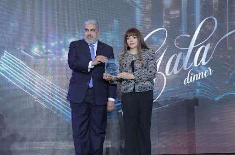 جوائز البنك الأهلي