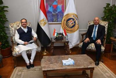 الفريق كامل الوزير يستقبل وزير الصحة والكيماويات والأسمدة الهندي