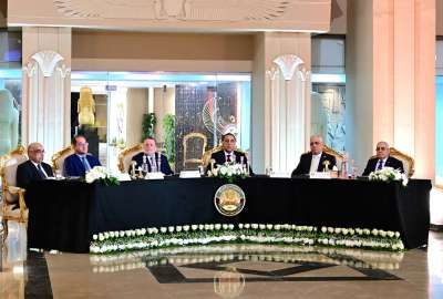 الدكتور مصطفي مدبولي أثناء احتفالية تسليم السبائك الذهبية 