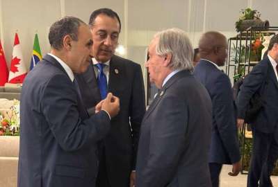 رئيس الوزراء يلتقي سكرتير عام الأمم المتحدة