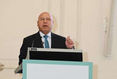 فريق كامل الوزير