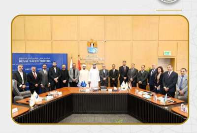 قيادات هيئة المجتمعات مع شركة هوزايزون مصر