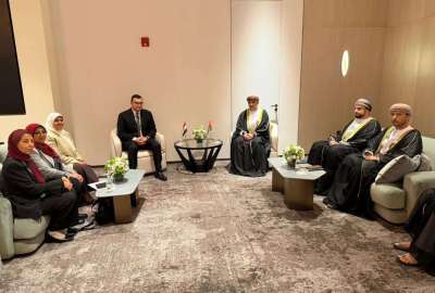 لقاء وزير الإسكان بقطر